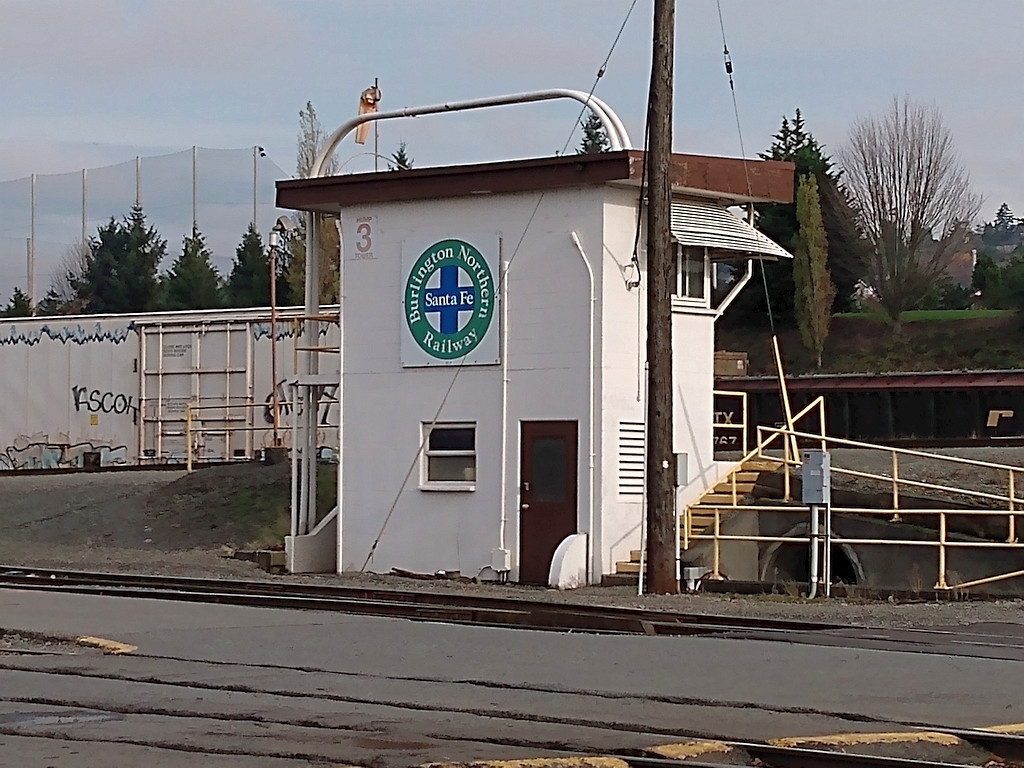 BNSF Balmer yard tower